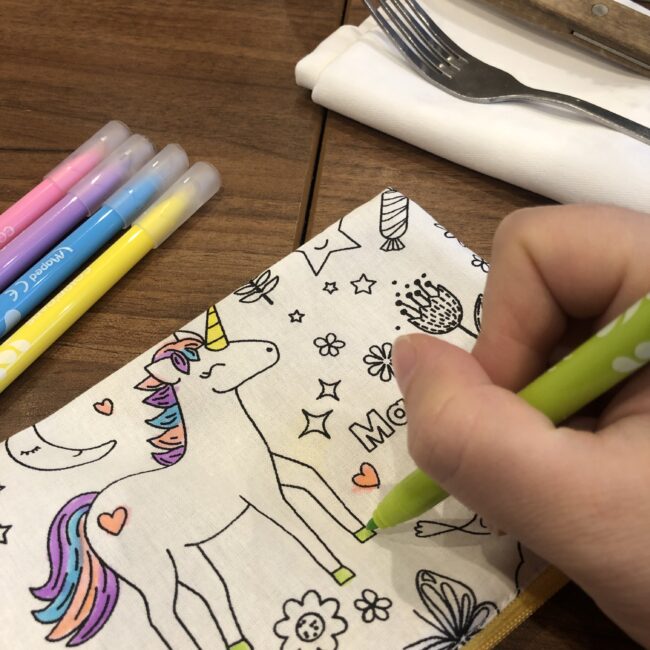 trousse-coloriage-restaurant